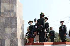 प्रधानमन्त्री देउवाले काठमाडौंको लैनचौरस्थित शहीद स्तम्भमा माल्यार्पण