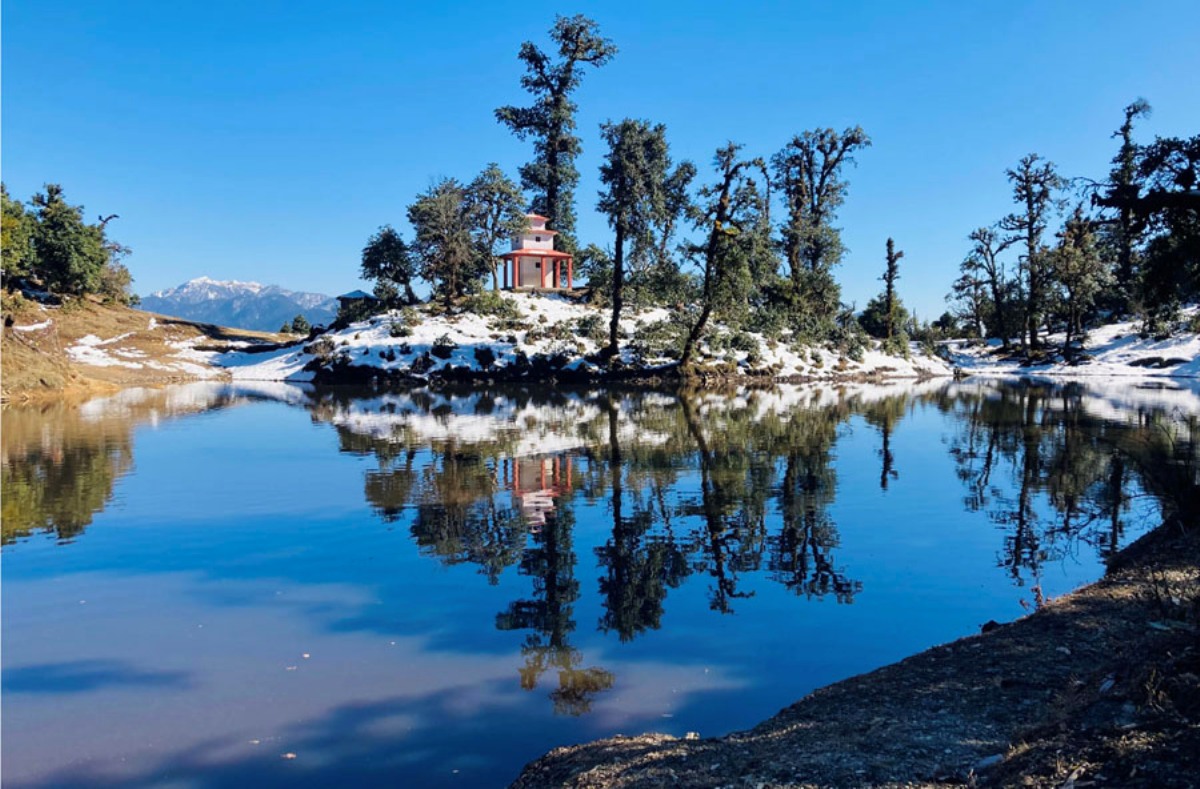 यू आकारमा फैलिएको बराह ताल पर्यटकको पखाइमा …?