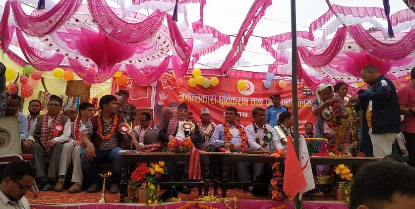 २०६४ सालको स्थितिमा ल्याउने कुन्दनको घोषणा माओवादी केन्द्रलाई
