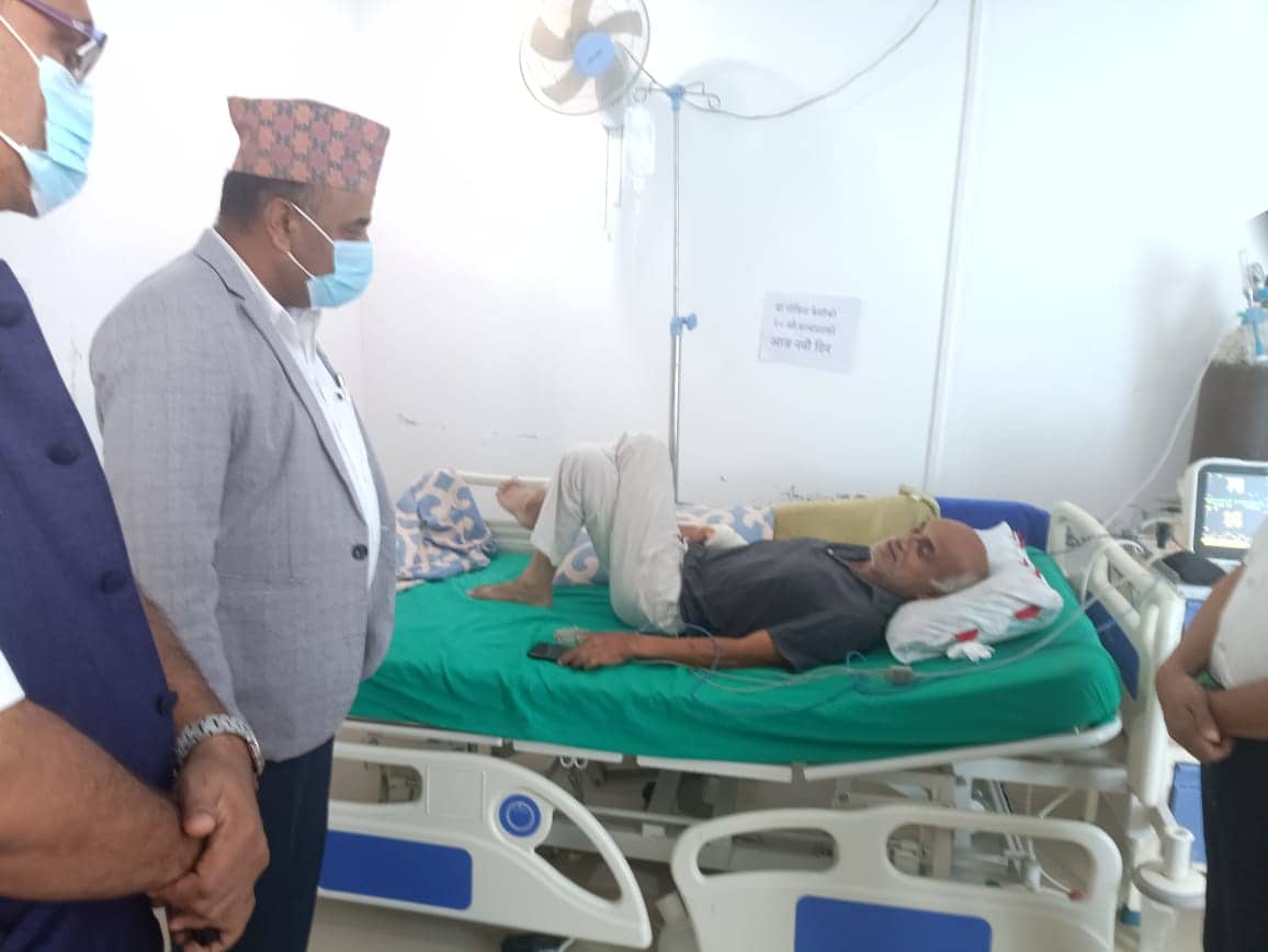 डा.केसीलाई भेट्दै  मन्त्री बोहराले भने   हाम्रो क्षेत्र अधिकारमा पर्ने माग सम्बोधन गर्नेछौ