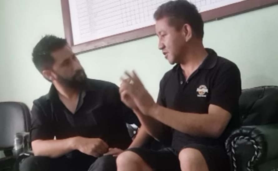 राष्ट्रिय स्वतन्त्र पार्टीका अध्यक्ष रवि लामिछानेले थुनामा परेका सुरक्षागार्ड शेरजंग गुरुङसँग भेटे,