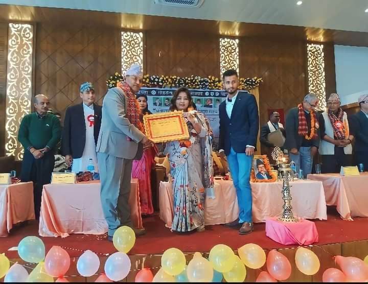 निर्माण व्यवसायी माहाँसंघका केन्द्रिय  उपाध्यक्ष   सेठी सम्मानीत