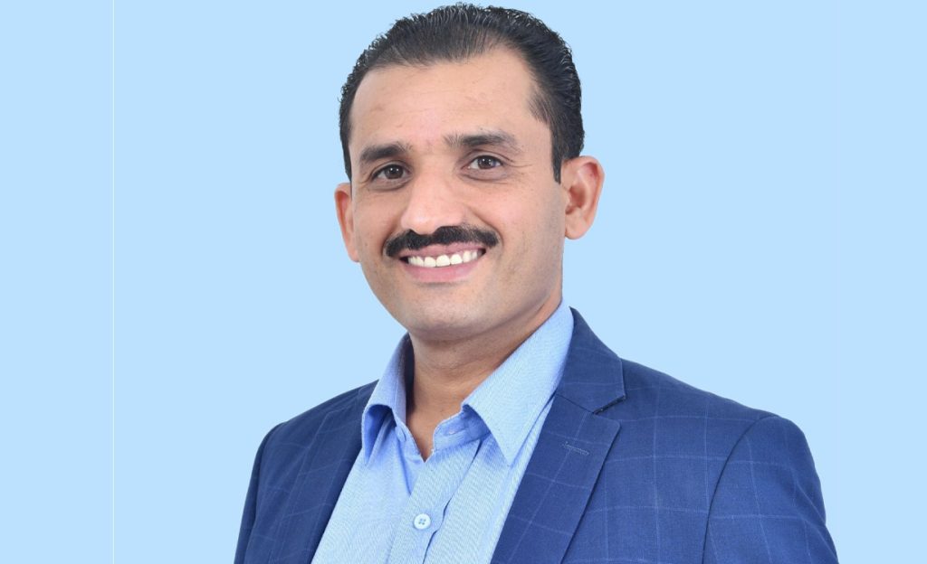 माओवादी केन्द्रका सांसद माधव सापकोटाले स्रोत नखुलेको व्यक्तिको सम्पत्तिलाई राष्ट्रियकरण गर्नुपर्ने बताए,