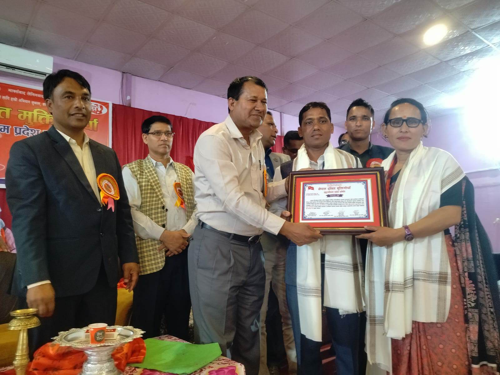 मानव ,अधिकारकर्मी विक र महिला नेतृ विसी धनगढीमा सम्मानित ।