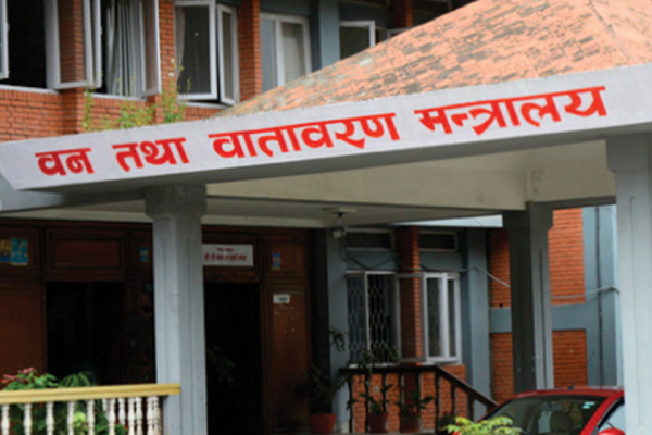 वन तथा वातावरण मन्त्रालयले मातहतका आठ सहसचिवको सरुवा,