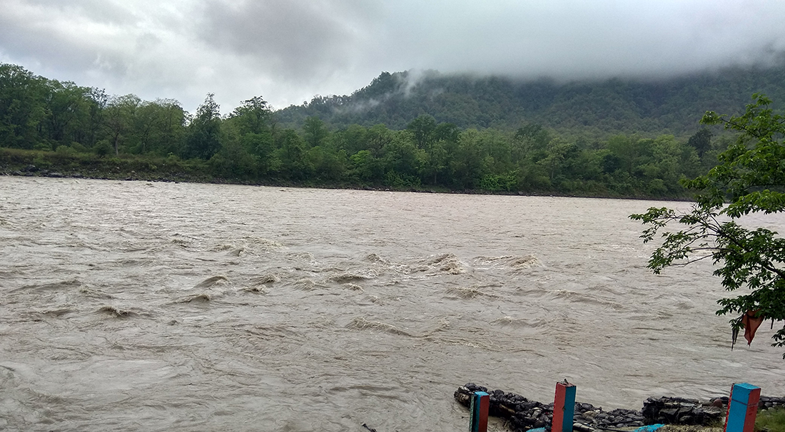 पानीको सतह बढेपछि महाकाली नदी आसपास क्षेत्रमा नजान आग्रह,