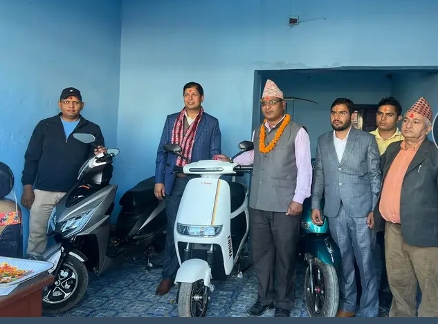विद्युतीय इनिग्मा ब्राण्डको भारतिय स्कुटरको सोरुम संचालन धनगढीमा
