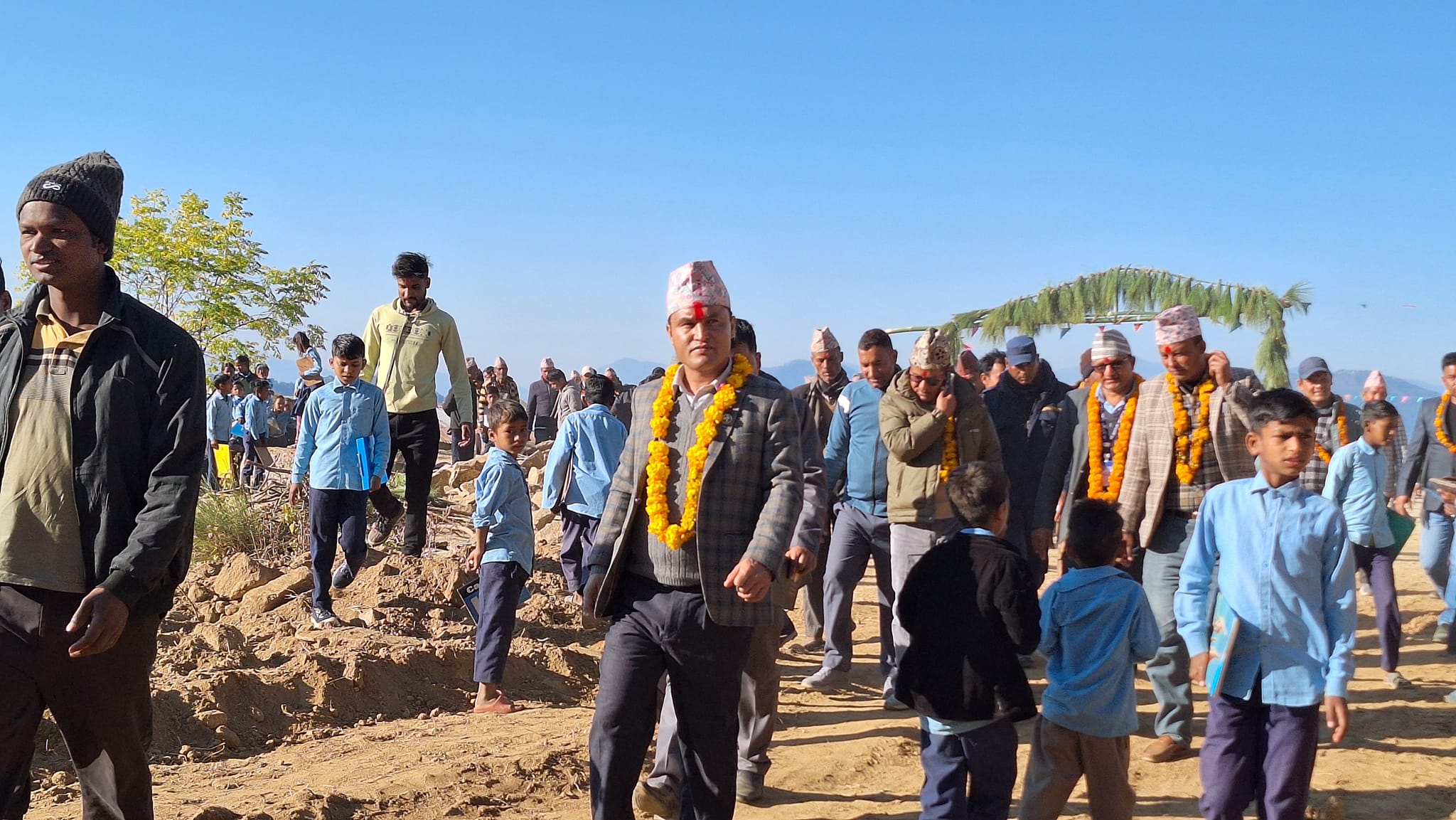 जनताको हितलाई सर्वोपरि राख्दै विकासलाई गति दिने ः मन्त्री साँउद