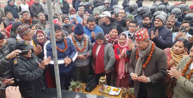 गोदावरी नगरपालिकाको प्रशासनिक भवन नगर प्रमुख वीरेन्द्र भट्टद्रावारा पुनःउद्घाटन
