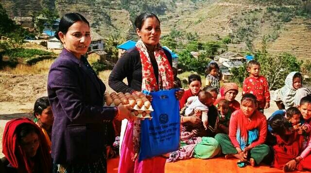 बाजुराको खप्तड छेडेदह गाउँपालिकाले सुत्केरीलाई ‘कोसेली’ कार्याक्रम सञ्चालन